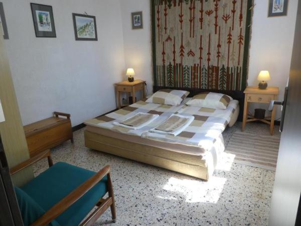 Appartamento Dom L' Argo Reillanne Esterno foto